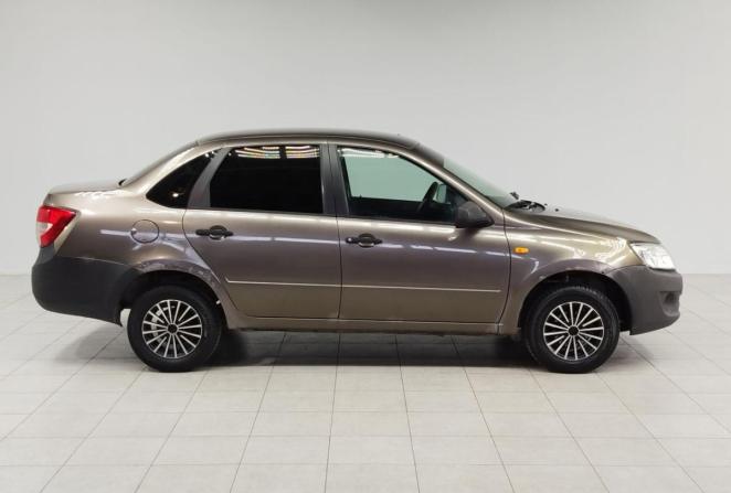 Lada (ВАЗ) Granta I с пробегом 2016 года, цена 260 000 рублей, 112656 км, седан, Автокод Объявления