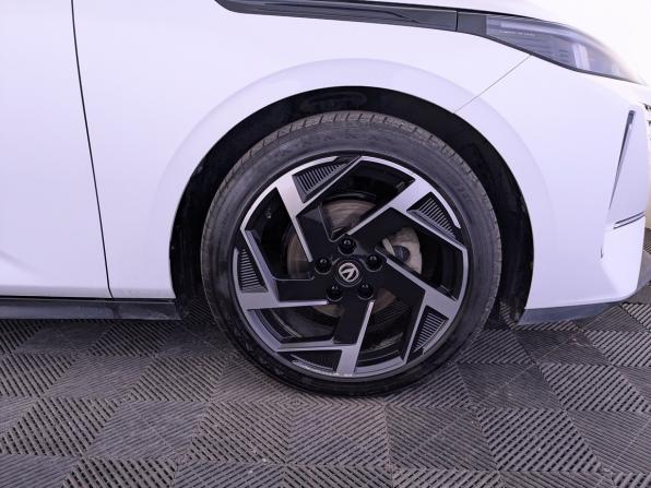 Changan Lamore с пробегом 2023 года, цена 1 775 000 рублей, 61939 км, седан, Автокод Объявления