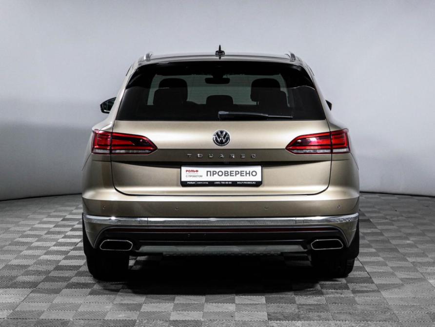 Volkswagen Touareg III Москва  - изображение 6