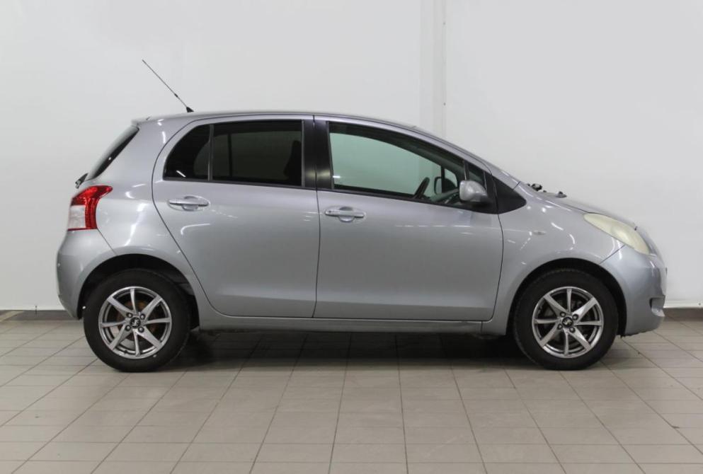 Toyota Yaris II Астрахань  - изображение 4