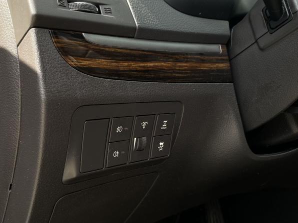 Hyundai Santa Fe II Рестайлинг с пробегом 2011 года, цена 1 139 000 рублей, 138100 км, внедорожник, Автокод Объявления