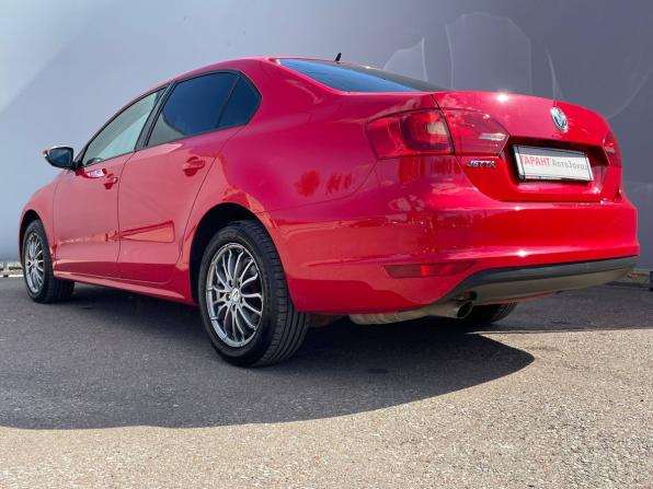 Volkswagen Jetta VI с пробегом 2014 года, цена 999 000 рублей, 153691 км, седан, Автокод Объявления