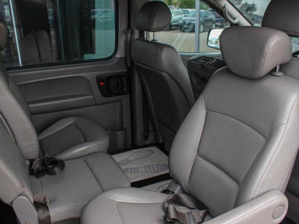 Hyundai Grand Starex I с пробегом 2015 года, цена 1 592 400 рублей, 283460 км, минивэн, Автокод Объявления