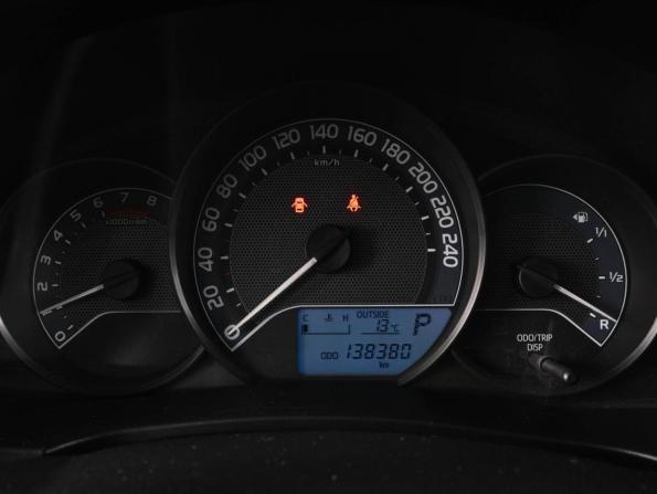 Toyota Corolla XI (E160 E170 E180) с пробегом 2015 года, цена 1 390 000 рублей, 138380 км, седан, Автокод Объявления