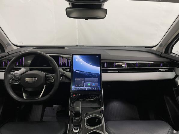Geely Atlas II с пробегом 2024 года, цена 2 750 000 рублей, 34640 км, внедорожник, Автокод Объявления