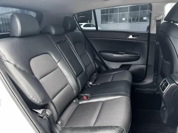 Kia Sportage IV с пробегом 2018 года, цена 1 999 000 рублей, 155683 км, внедорожник, Автокод Объявления