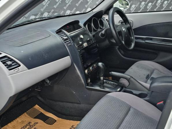 Nissan Wingroad II (Y11) Рестайлинг с пробегом 2003 года, цена 250 000 рублей, 356000 км, универсал, Автокод Объявления