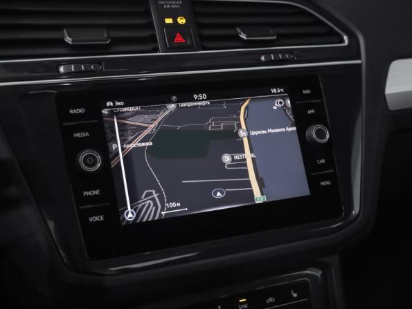 Volkswagen Tiguan II Рестайлинг с пробегом 2021 года, цена 2 599 000 рублей, 73728 км, внедорожник, Автокод Объявления