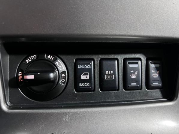 Nissan Pathfinder III с пробегом 2005 года, цена 931 000 рублей, 304730 км, внедорожник, Автокод Объявления