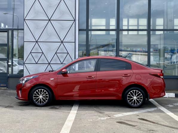 Kia Rio IV Рестайлинг с пробегом 2021 года, цена 1 599 000 рублей, 90928 км, седан, Автокод Объявления