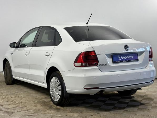 Volkswagen Polo V Рестайлинг с пробегом 2016 года, цена 1 199 000 рублей, 99204 км, седан, Автокод Объявления