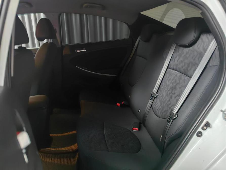 Hyundai Solaris I Москва  - изображение 11