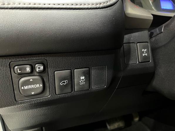 Toyota RAV4 IV (XA40) с пробегом 2013 года, цена 1 570 000 рублей, 261908 км, внедорожник, Автокод Объявления