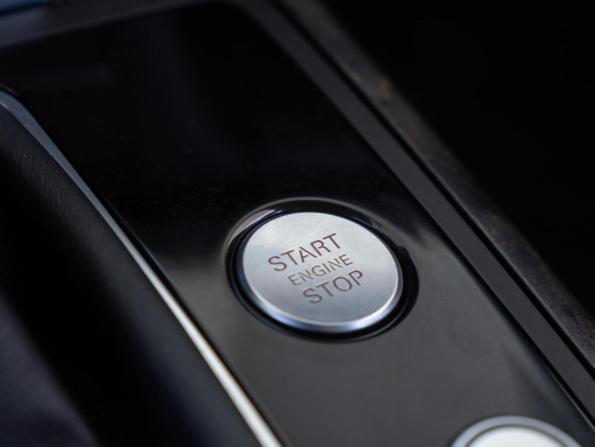Audi A6 IV (C7) Рестайлинг с пробегом 2018 года, цена 2 599 000 рублей, 148040 км, седан, Автокод Объявления