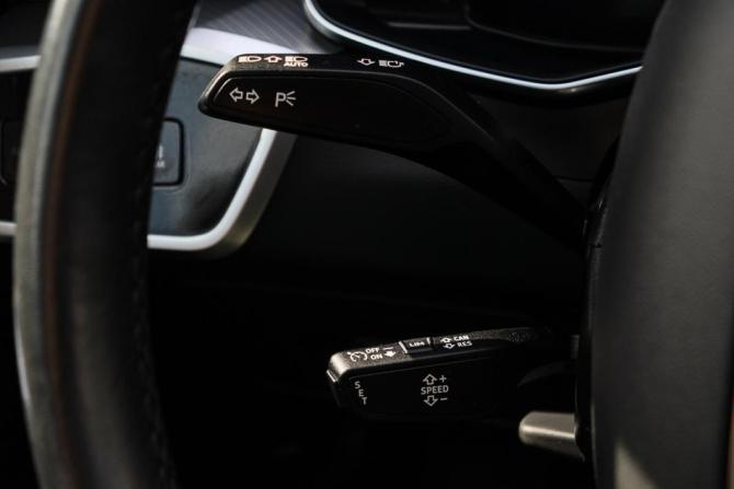 Audi A6 V (C8) с пробегом 2021 года, цена 4 410 450 рублей, 108203 км, седан, Автокод Объявления