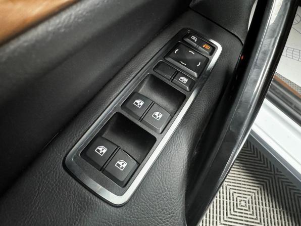 Lada (ВАЗ) Vesta I Рестайлинг (NG) с пробегом 2023 года, цена 1 370 000 рублей, 34343 км, седан, Автокод Объявления