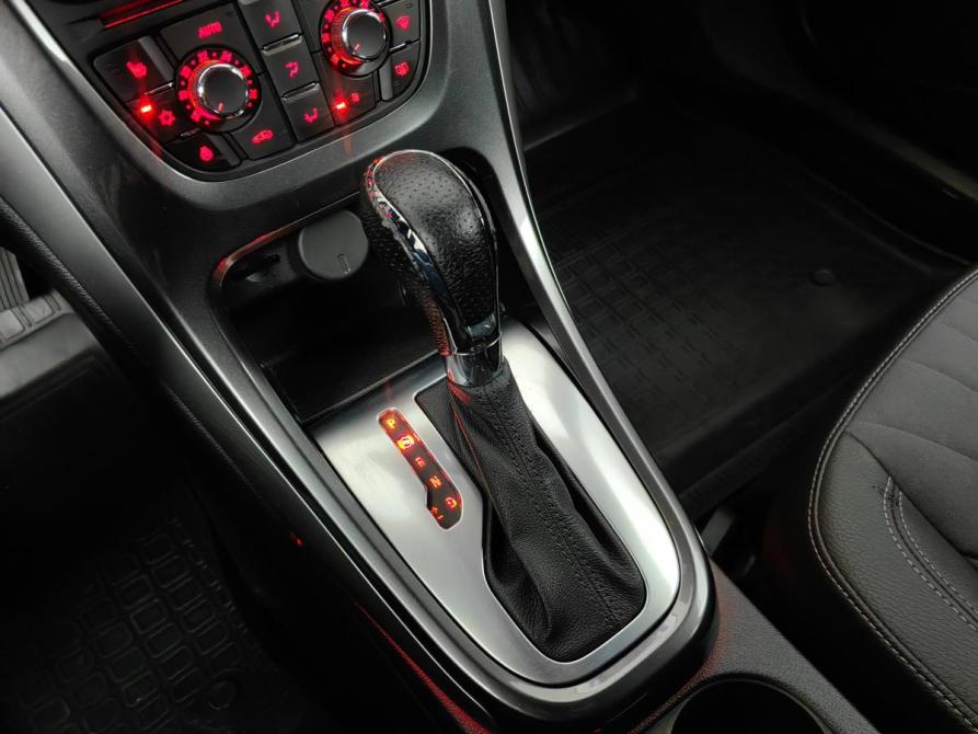 Opel Astra J Рестайлинг Москва  - изображение 19
