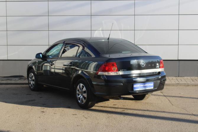 Opel Astra H Рестайлинг с пробегом 2011 года, цена 484 000 рублей, 193755 км, седан, Автокод Объявления