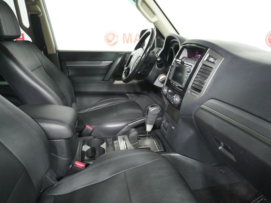Mitsubishi Pajero IV Рестайлинг 2 Вологда  - изображение 11