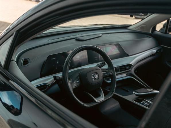 Changan UNI-T I с пробегом 2024 года, цена 2 095 000 рублей, 11000 км, внедорожник, Автокод Объявления