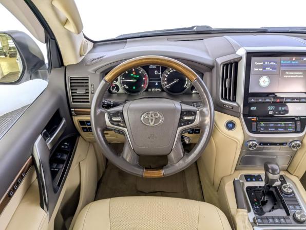 Toyota Land Cruiser 200 Series Рестайлинг 2 с пробегом 2016 года, цена 5 090 000 рублей, 251540 км, внедорожник, Автокод Объявления