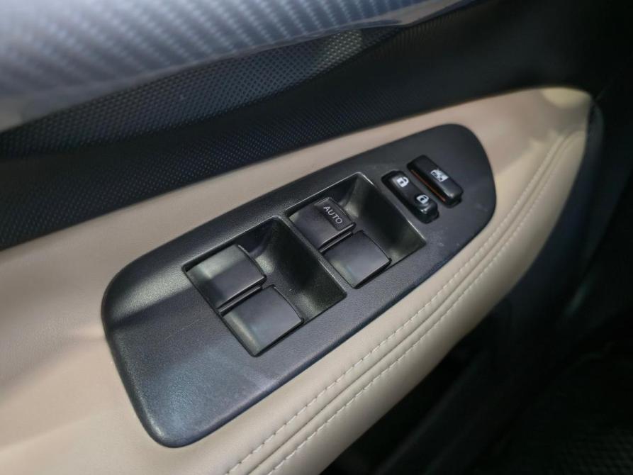 Toyota Auris I Таганрог  - изображение 21