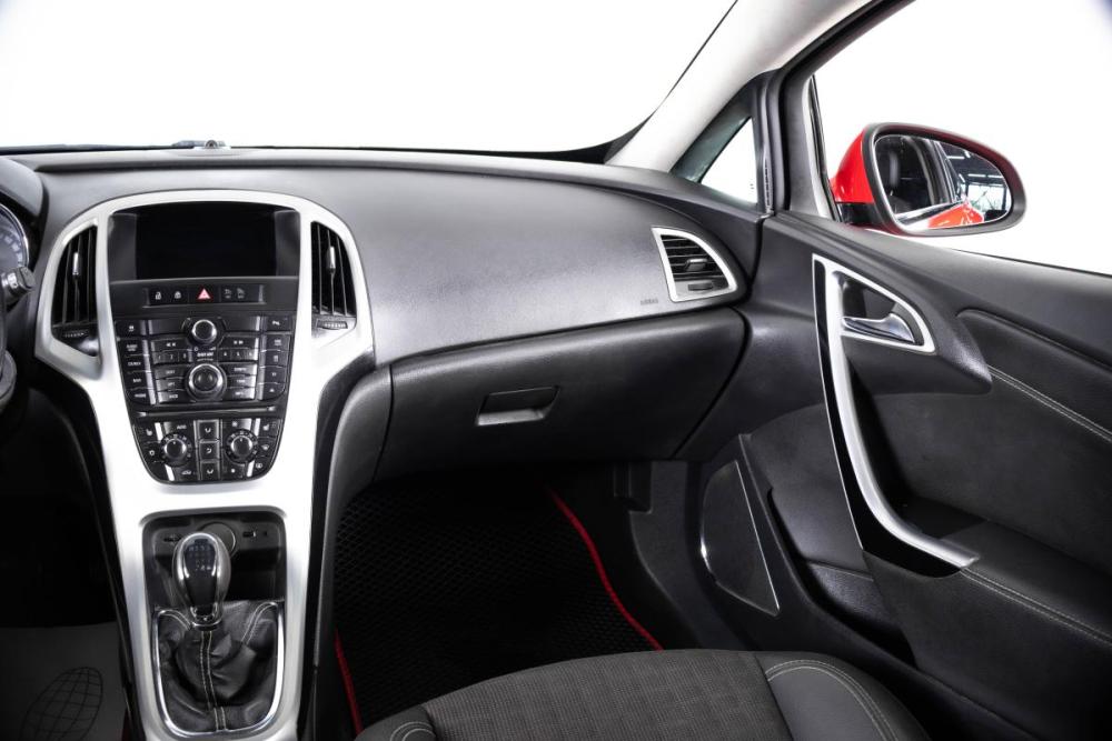 Opel Astra J Рестайлинг Пермь  - изображение 14