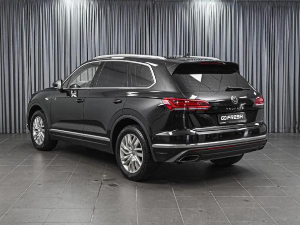 Volkswagen Touareg III с пробегом 2022 года, цена 6 499 000 рублей, 32084 км, внедорожник, Автокод Объявления