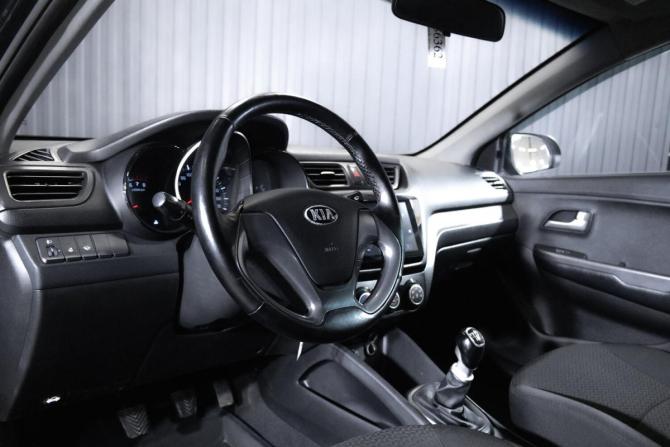 Kia Rio III Рестайлинг с пробегом 2015 года, цена 900 000 рублей, 127200 км, седан, Автокод Объявления