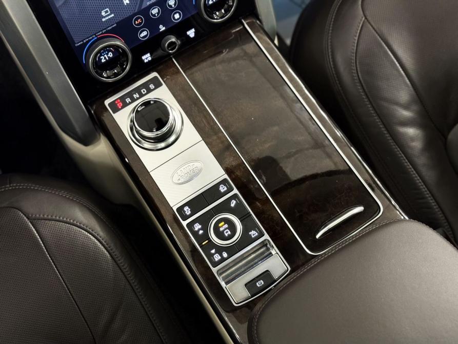 Land Rover Range Rover IV Рестайлинг Санкт-Петербург  - изображение 16