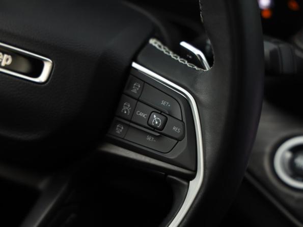 Jeep Grand Cherokee V (WL) с пробегом 2022 года, цена 5 399 000 рублей, 80269 км, внедорожник, Автокод Объявления