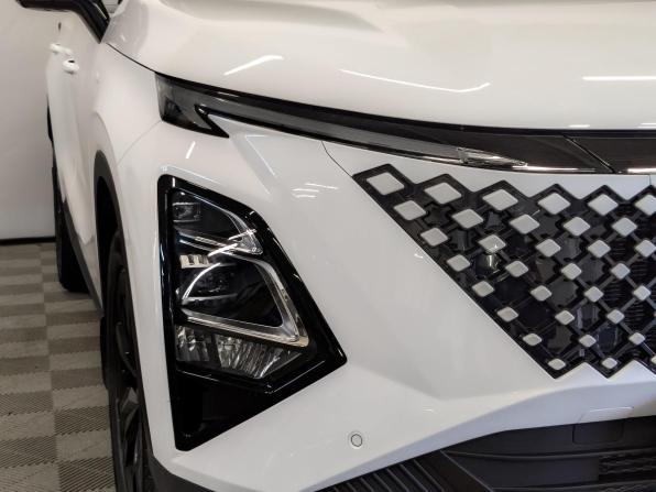 Omoda C5 I Рестайлинг с пробегом 2024 года, цена 2 220 000 рублей, 3609 км, внедорожник, Автокод Объявления