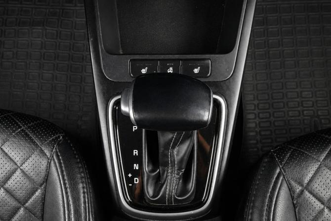 Kia Rio IV с пробегом 2019 года, цена 1 379 000 рублей, 64500 км, хэтчбек, Автокод Объявления