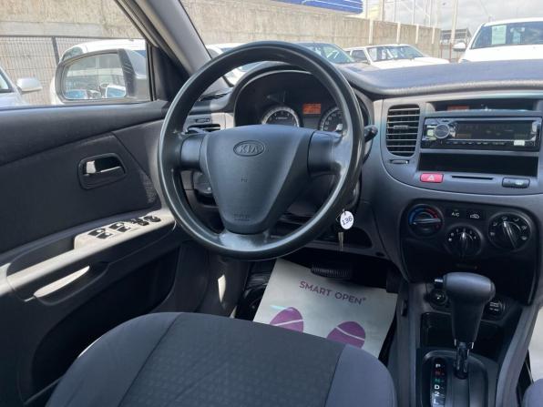 Kia Rio II с пробегом 2006 года, цена 600 000 рублей, 189296 км, седан, Автокод Объявления