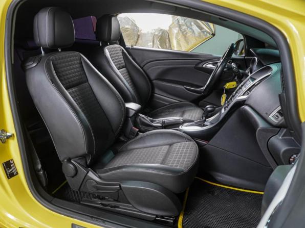 Opel Astra J с пробегом 2012 года, цена 849 000 рублей, 200758 км, хэтчбек, Автокод Объявления