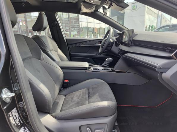 Toyota Camry IX (XV80) China Market с пробегом 2026 года, цена 4 370 000 рублей, 261 км, седан, Автокод Объявления