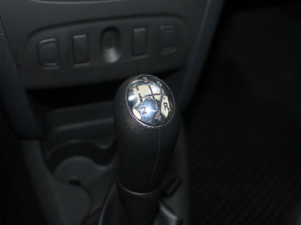 Renault Logan II с пробегом 2016 года, цена 749 900 рублей, 178944 км, седан, Автокод Объявления