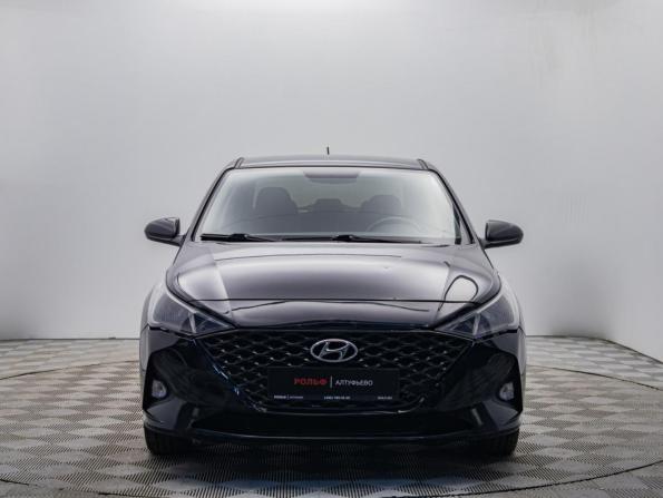 Hyundai Solaris II Рестайлинг с пробегом 2021 года, цена 1 399 000 рублей, 126568 км, седан, Автокод Объявления