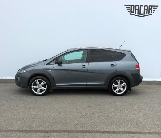 SEAT Altea I Рестайлинг с пробегом 2012 года, цена 1 090 000 рублей, 197000 км, минивэн, Автокод Объявления