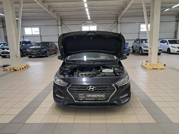 Hyundai Solaris II с пробегом 2019 года, цена 1 435 000 рублей, 141010 км, седан, Автокод Объявления