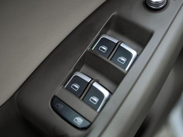 Audi Q5 I (8R) Рестайлинг с пробегом 2015 года, цена 2 489 000 рублей, 118212 км, внедорожник, Автокод Объявления