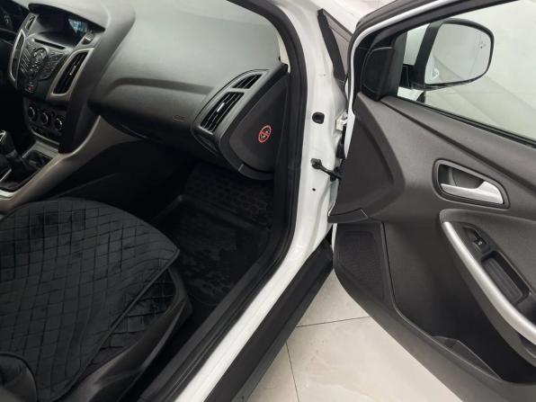 Ford Focus III с пробегом 2013 года, цена 830 000 рублей, 203000 км, универсал, Автокод Объявления