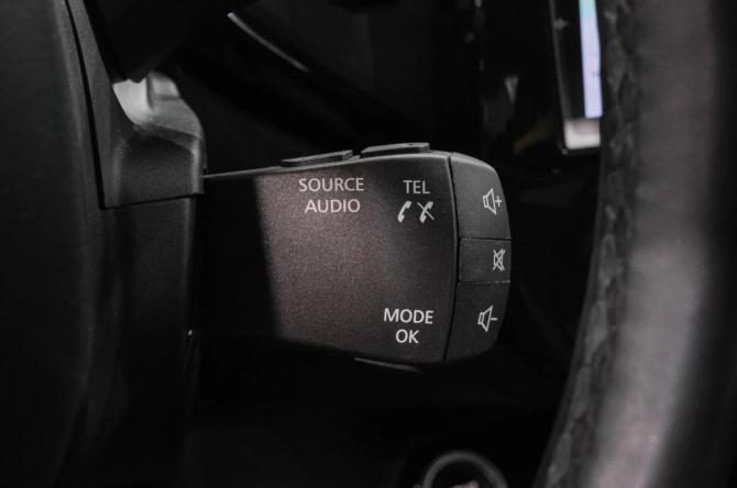 Renault Kaptur I Рестайлинг с пробегом 2021 года, цена 1 667 000 рублей, 63000 км, внедорожник, Автокод Объявления