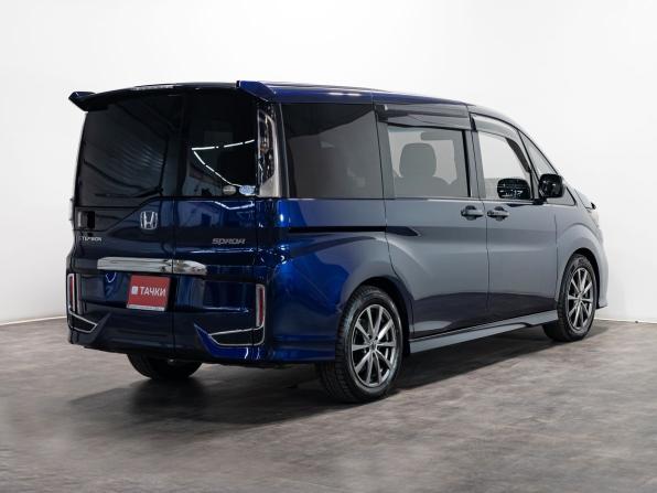 Honda Stepwgn V Рестайлинг с пробегом 2019 года, цена 2 270 000 рублей, 68600 км, минивэн, Автокод Объявления
