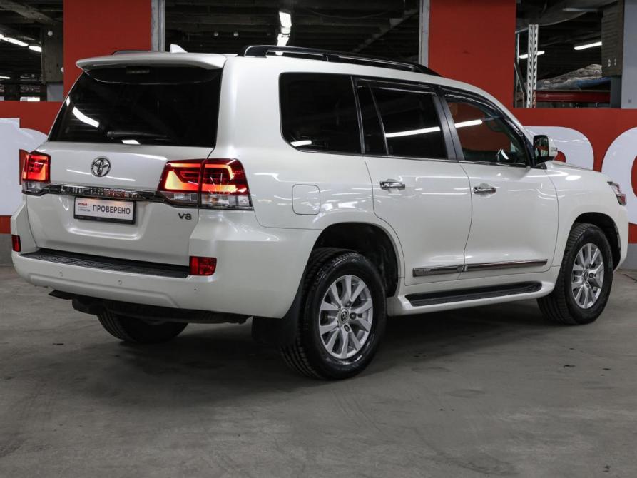 Toyota Land Cruiser 200 Series Рестайлинг 2 Москва  - изображение 6