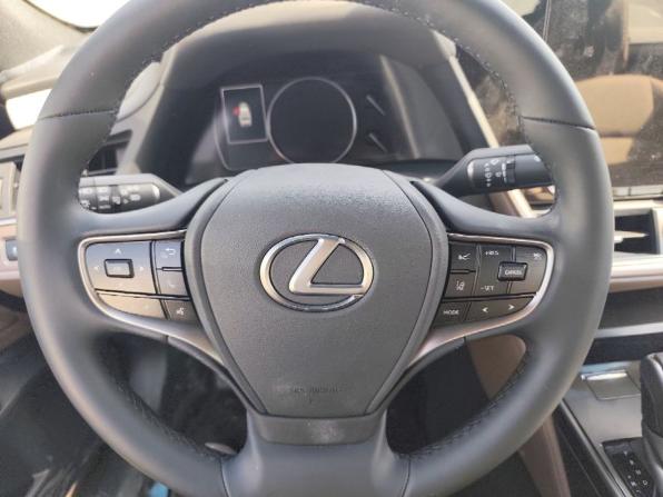 Новый Lexus ES VII Рестайлинг 2 2025 года, цена 5 190 000 рублей, седан, Автокод Объявления