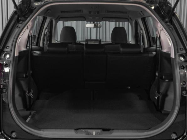 Toyota Veloz с пробегом 2023 года, цена 4 200 000 рублей, 74 км, минивэн, Автокод Объявления