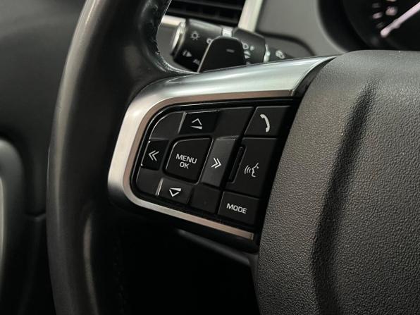 Land Rover Discovery Sport I с пробегом 2017 года, цена 2 250 000 рублей, 113000 км, внедорожник, Автокод Объявления