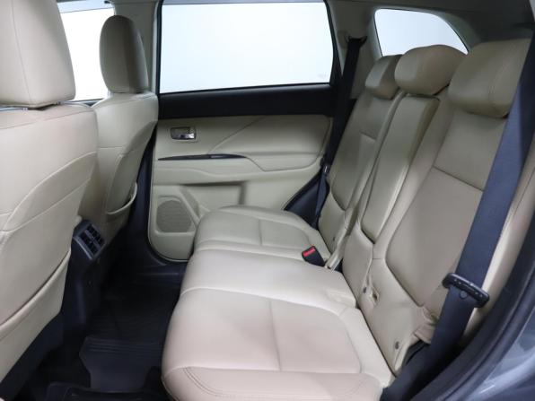 Mitsubishi Outlander III Рестайлинг 3 с пробегом 2019 года, цена 2 249 900 рублей, 166345 км, внедорожник, Автокод Объявления