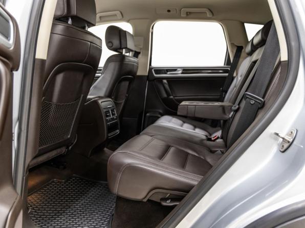 Volkswagen Touareg II Рестайлинг с пробегом 2016 года, цена 3 048 000 рублей, 199138 км, внедорожник, Автокод Объявления